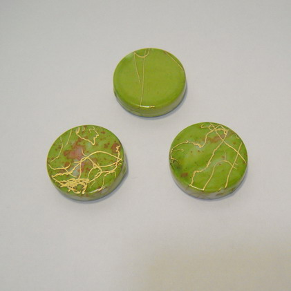 Margele plastic plate verde deschis 18mm
