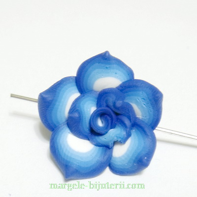 Margele polymer, floare albastra cu alb, 20x20x10mm