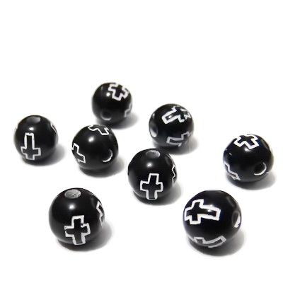 Margele plastic negre cu insertii cruciulite albe, 8mm