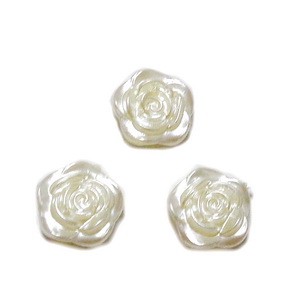Cabochon plastic, imitatie perle, crem, floare 12x4mm