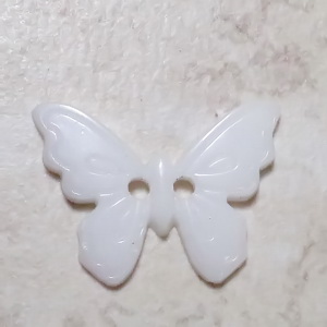 Nasturi plastic albi, fluturas 17x22.5x2mm