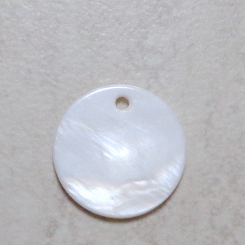 Pandantv sidef alb, 20x2mm
