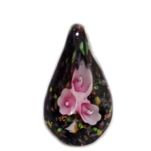 Pandantiv Murano negru cu floare mov, lacrima 30x17x8mm