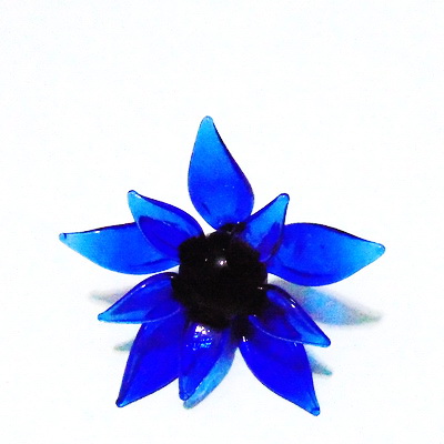 Pandantiv sticla Lampwork, floare albastra, 63x30mm