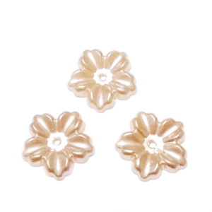 Floare cu 5 petale, plastic ABS, imitatie perle plastic, bej inchis, 12x13x1.5mm