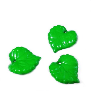 Frunzulite plastic verde, 16x16x2mm 1 buc