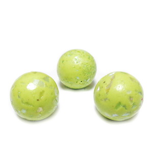 Margele polymer, prelucrate manual, verde-galbui cu insertii sidef multicolor, 11-12mm 1 buc