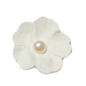Floare hartie crem cu perla alba, 40mm 1 buc