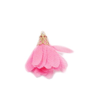 Pandantiv panza roz cu accesoriu auriu, 25~27mm 1 buc