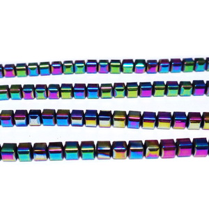 Hematite nemagnetice, placate multicolor, cubice cu muchiile tesite, 3x3x3mm 1 buc