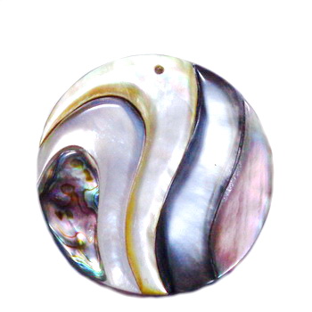 Pandantiv sidef si Scoica Paua, rotund, cu striatii, 44x4 mm