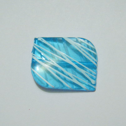 Margele plastic transparente albastre 20x30 mm