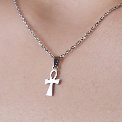 Lantisor otel inoxidabil 201 cu cruciulita  Ankh, zale 2.5x1mm, 55+5cm-cu inchizatoare 1 buc