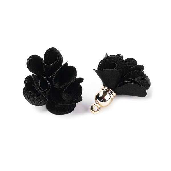 Pandantiv textil negru cu accesoriu acrilic auriu, floare 35x30mm 1 buc