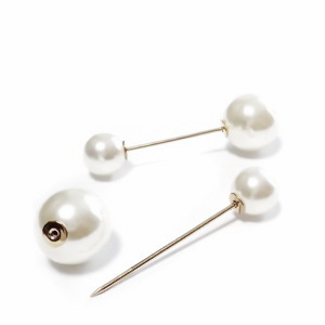 Ace brosa, argintiu inchis, 54x1.2mm, perle plastic crem de 12mm si 14mm 1 buc