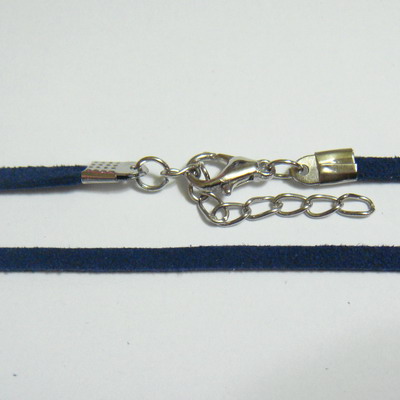 Snur faux suede, 3x1.5mm, bleumaren, cu inchizatoare, 45 cm