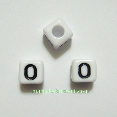 Margele alfabet, plastic alb, cubice 7x7x7mm, litera O 1 buc