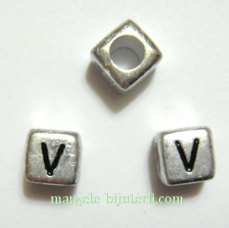 Margele alfabet, plastic argintiu, cubice 6x6x6mm, litera V