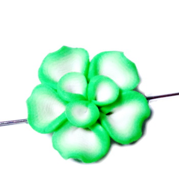 Margele polymer, floare verde-lime cu alb, 23~25x9~10mm